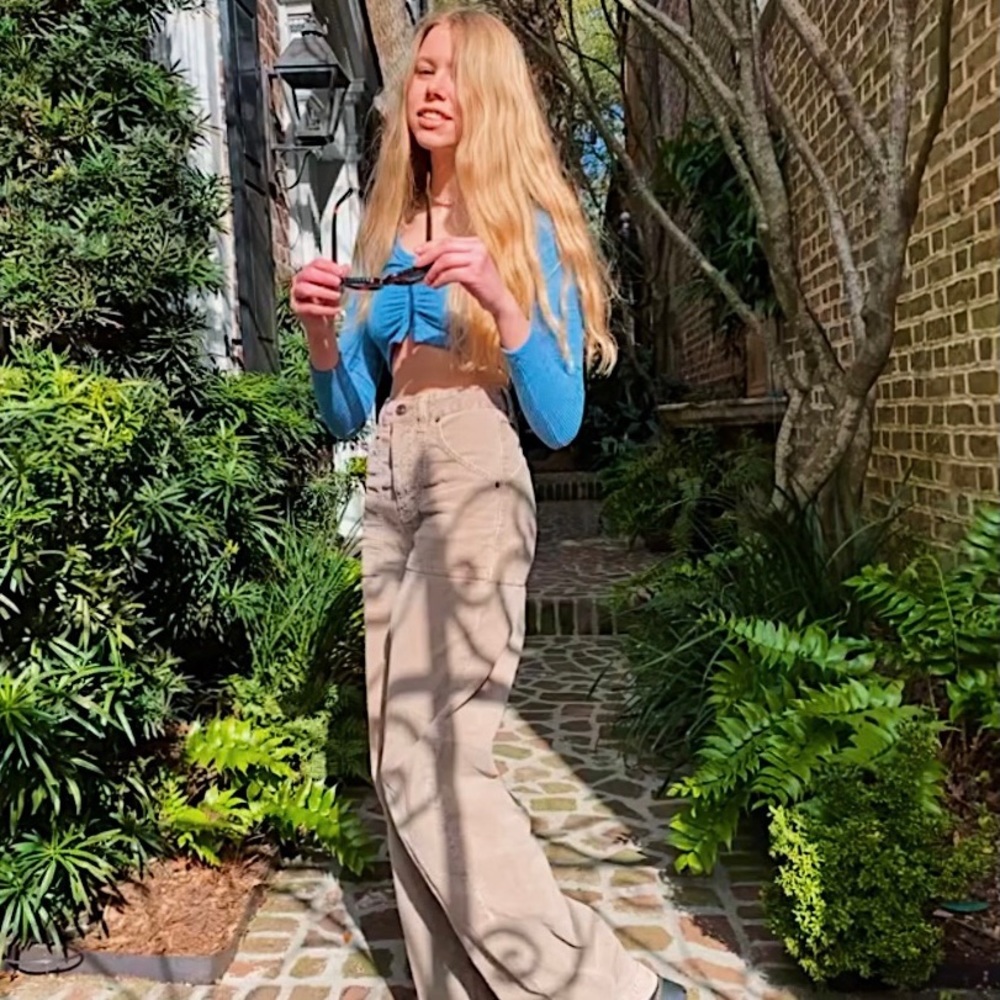 Meet your Posher, Zoe